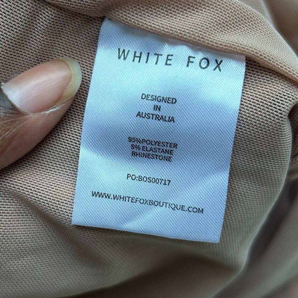 White Fox Nude Bodycon Sequin Halter Mini Dress Size Medium - Picture 9 of 10
